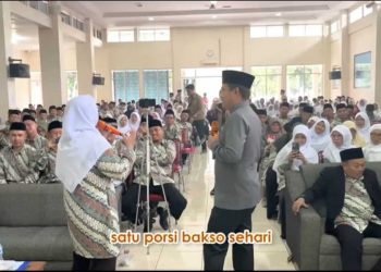 Inilah Suka Duka Guru Madrasah, Kalah Dengan Semangkok Baso