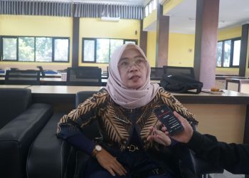 Atin Kartinah, Pengawas SMP di Garut, Inspirator di Balik Edukasi Lingkungan