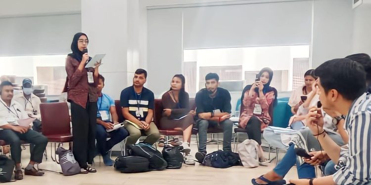 Dua Penyiar RASI FM Jawa Barat Diterbangkan ke Bangkok Bahas Isu Kemiskinan dan Kesetaraan Gender