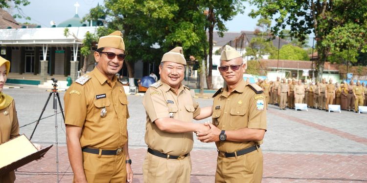 Bupati Garut : Kenaikan Pangkat Sekda Tidak Hanya Hasil dari Prosedur, Melainkan juga Didasarkan pada Prestasi