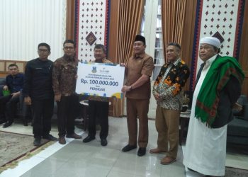 BJB Berikan CSR kepada Persigar Senilai 100 Juta