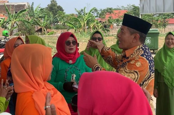 Camat Cilawu Sosialisasikan Bahaya Konsumsi Kental Manis kepada Warganya