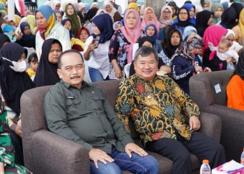 Satu Dekade Rudy Helmi, DPPKBPPPA dan Rumah Sakit Medina Gelar Baksos Pemasangan KB untuk 320 Orang