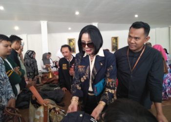 Didampingi Yayasan Poppy Dharsono, Badan Perdagangan Italia Kunjungi Garut