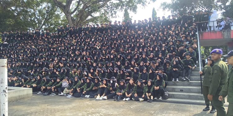 Upacara Penutupan Pelatihan Bel Negara Universitas Garut Digelar Meriah