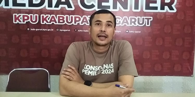 KPU Garut Lakukan Simulasi Pencoblosan di Desa Jati