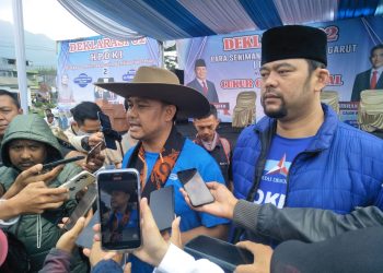 HPDKI Garut dan Seniman Cukur Deklarasikan Dukung Prabowo Gibran