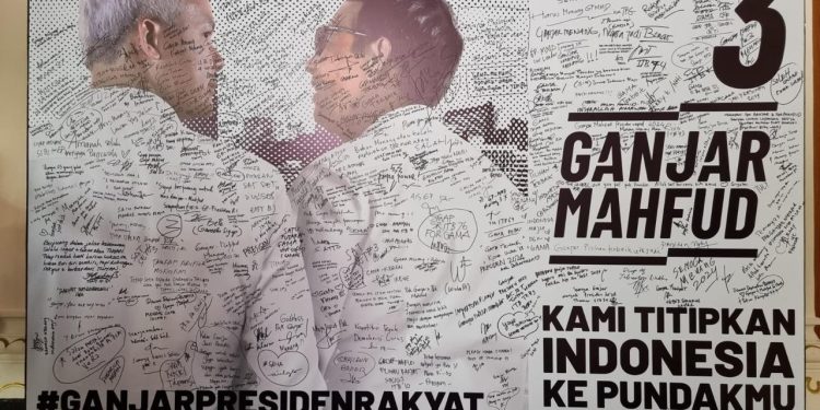 Ribuan Alumni dari 15 Perguruan Tinggi Jawa Barat Berkumpul Untuk Ganjar
