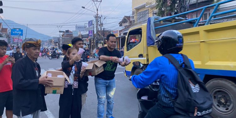 Petandang Muda dan HPDKI Gelar Baksos