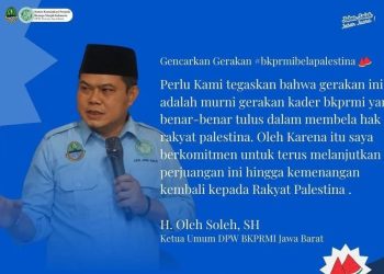 Oleh Soleh Terima Penghargaan dari Masyarakat Palestina