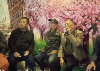 Dadan Hidayatulloh Bakal Calon Bupati Garut, NOBAR di Angkringan Milenial SINAR GARUT