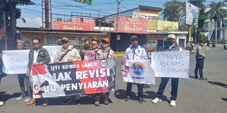 Ikatan Jurnalis Televisi Indonesia (IJTI) Korda Garut, Tolak RUU Penyiaran