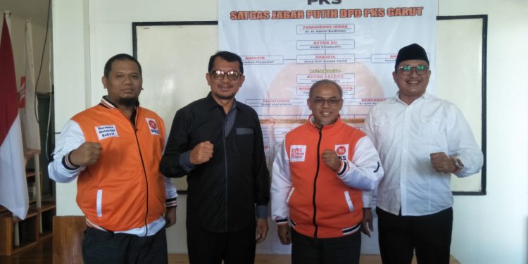 Jelang Pilkada, PDI Perjuangan Garut Kunjungi PKS