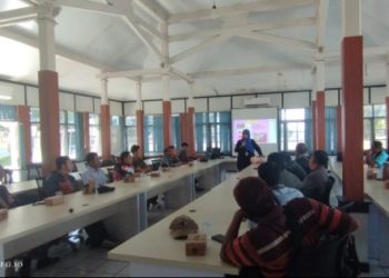 Klinik Hasna Medika Berikan Pelatihan BHD untuk Driver Ambulan Desa