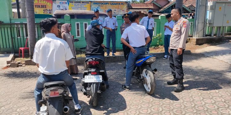 Operasi Razia Knalpot Kendaraan R2 Berhasil Mengamankan 5 Unit Knalpot Tidak Standar