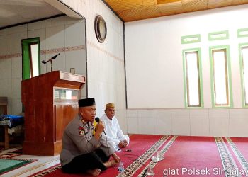 Kegiatan Silaturahmi Kamtibmas Bersama Jemaah Majelis Taklim Sebagai Wahana Cooling System