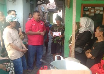 Kebakaran di Kaum Lebak, Yudha Langsung Kunjungi Korban dan Beri Bantuan
