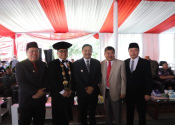 Wisudawan Uniga Sangat Berkontribusi Dalam Kemajuan Pembangunan di Garut