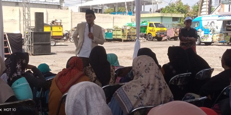 Helmi Budiman Apresiasi MUI yang Gelar Kegiatan Bazar UMKM Dalam Rangka Maulid Nabi
