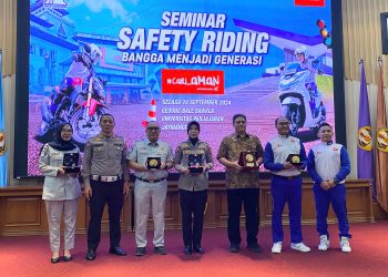 Jasa Raharja Jawa Barat Bekerja Sama dengan PT Daya Adicipta Motora Laksanakan Kegiatan Safety Riding di Universitas Padjajaran
