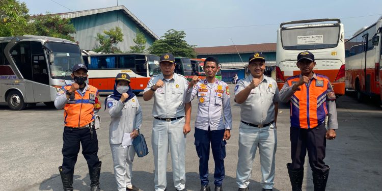 Jasa Raharja Karawang Sosialisasikan Pembayaran Pajak Online di Terminal Klari Karawang