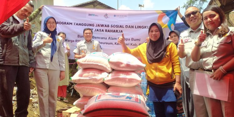 Bantuan Tanggap Darurat Bencana Gempa Kertasari Kabupaten Bandung, Wujud Kepedulian Jasa Raharja Melalui Program TJSL