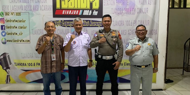 Jasa Raharja Turut dalam Kegiatan Talkshow Interaktif Gebyar Pemutihan Pajak Tahun 2024 Samsat Cianjur