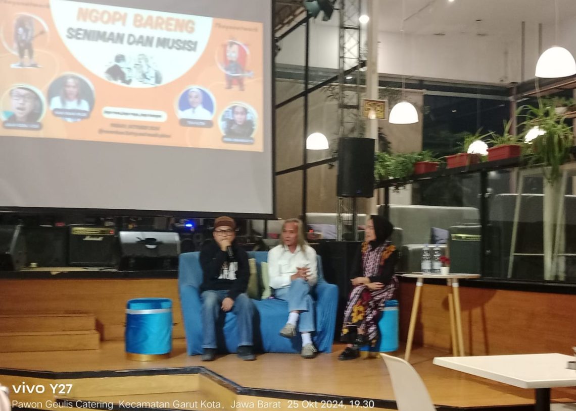 7KeysNetwork Gelar Acara Ngopi Bareng Seniman dan Musisi, Dihadiri Cawabup Nomer Urut Dua, Putri Karlina