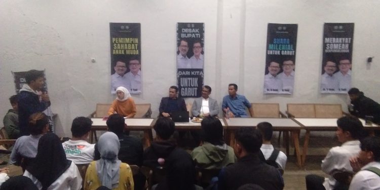 Calon Bupati Garut, Helmi Budiman Hadir di Desak Bupati Bersama Komunitas Muda Mudi dari Kita Untuk Garut