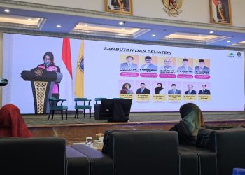SESMEN KEMENDUKBANGGA/ SESTAMA BKKBN: INDONESIA EMAS 2045 HANYA BISA DICAPAI MELALUI GRAND DESAIN PEMBANGUNAN KEPENDUDUKAN.