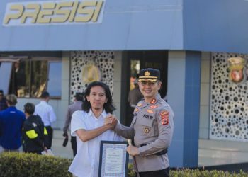 Sinergitas Kepolisian dan Media, Kapolres Garut Berikan Penghargaan kepada Wartawan