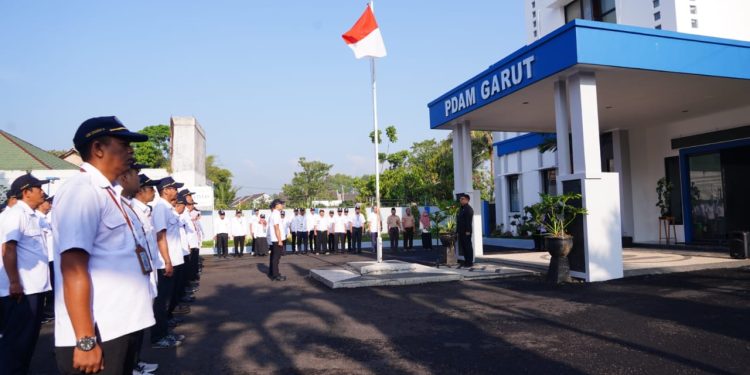 Bupati Garut Ingatkan Peran Vital PDAM Tirta Intan dalam Pelayanan Air Bersih Masyarakat