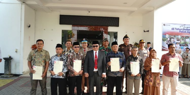 Bupati Garut Pimpin Upacara HANTARU 2025, Tekankan Kepastian Hukum Tanah dan Tata Ruang 