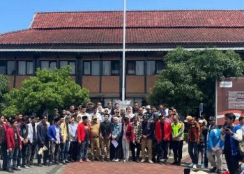 Aksi Garut Menggugat : Slip Lidah Bupati dan Tuntutan yang Menggema